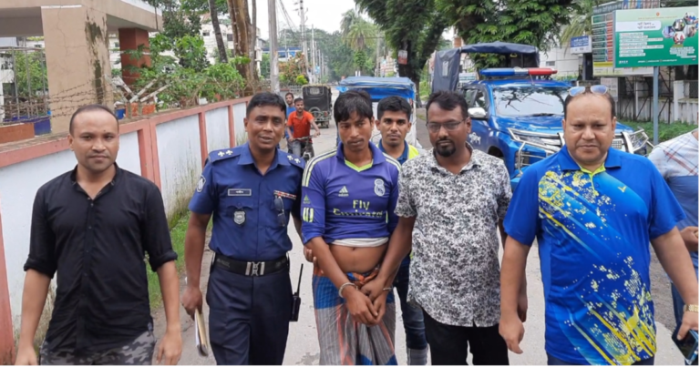 ধর্ষণে ব্যর্থ হয়ে দুই শিশুকে কুপিয়ে হত্যা
