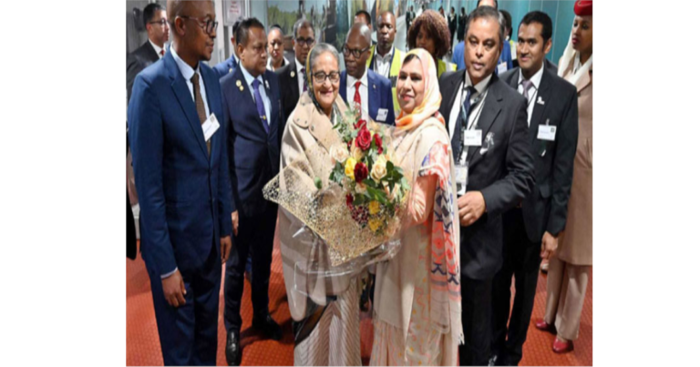 ব্রিকসে যোগ দিতে দক্ষিণ আফ্রিকা পৌঁছেছেন প্রধানমন্ত্রী