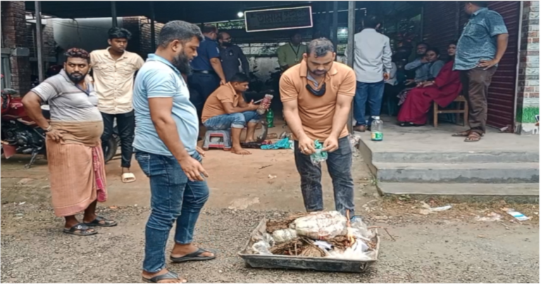 ঝিনাইদহে জব্দকৃত ৩০ লাখ টাকার মাদক ধ্বংস