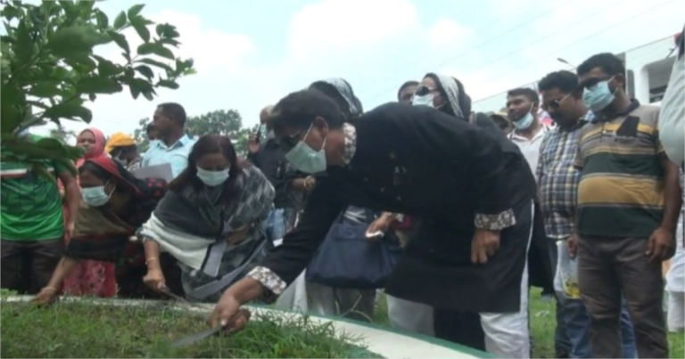 ডেঙ্গু প্রতিরোধে নাটোর পৌরসভার সচেতনতা কার্যক্রমের উদ্বোধন