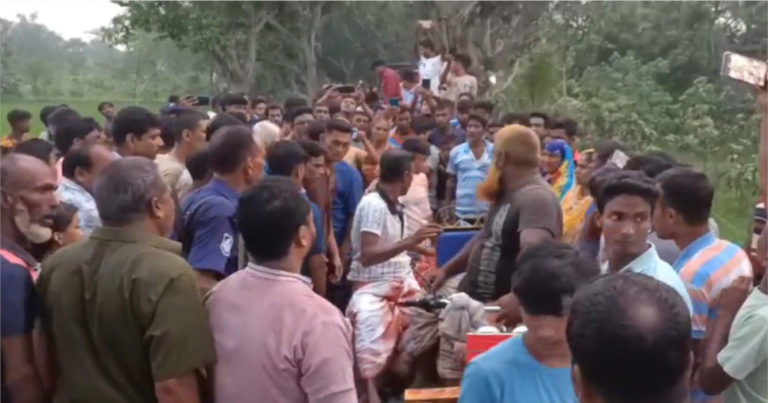 রাজশাহীতে স্বামীর ছুরিকাঘাতে স্ত্রী-ছেলে নিহত