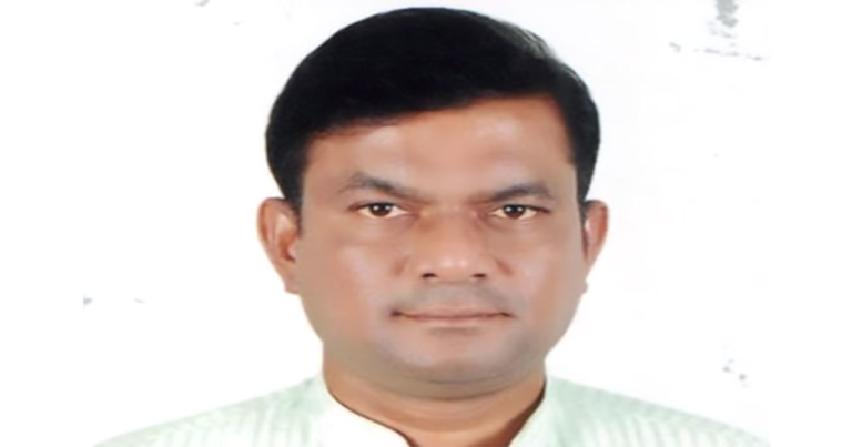 ক্যান্সারের কাছে হার মানলেন সাংবাদিক আজাদ তালুকদার