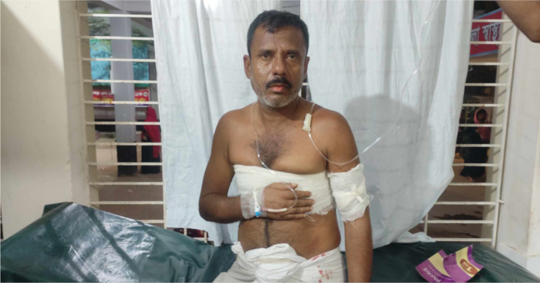 সাভারে হোটেল ব্যবসায়ীসহ ৩ জনকে কুপিয়ে জখম