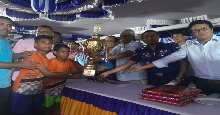 চুয়াডাঙ্গা বঙ্গবন্ধু ও শেখ ফজিলাতুন্নেছা মুজিব গোল্ডকাপ ফুটবল ফাইনাল
