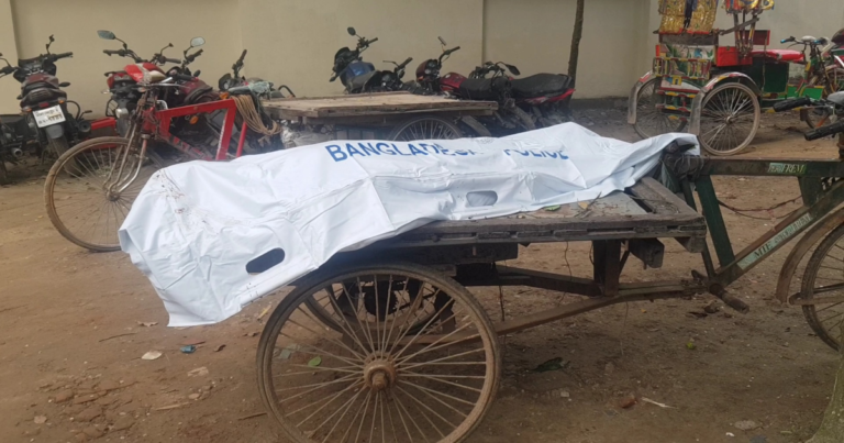 সাভারে পৃথক সড়ক দুর্ঘটনায় দুইজন নিহত