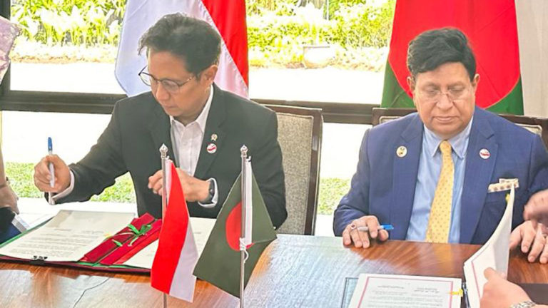 ইন্দোনেশিয়ার সঙ্গে তিন সমঝোতা সই