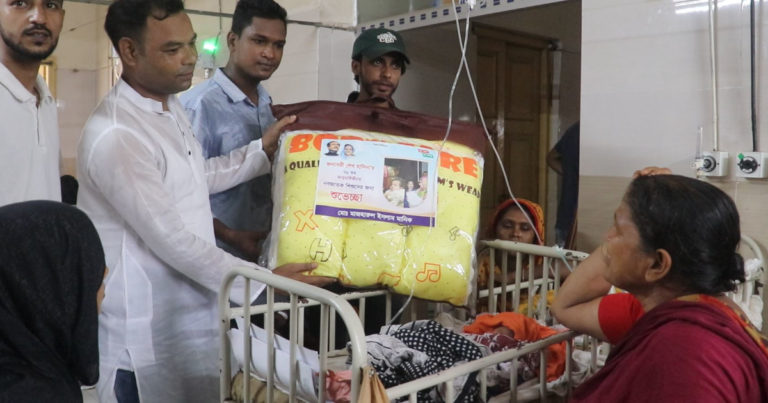 পাবনায় আ.লীগ নেতার ব্যতিক্রমী উদ্যোগ
