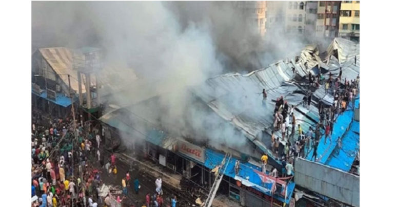 কৃষি মার্কেটে আগুনে ৪শ দোকান পুড়ে ছাই