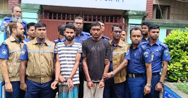 টাঙ্গাইলে সাংবাদিকের মায়ের হত্যা মামলার রহস্য উদঘাটন