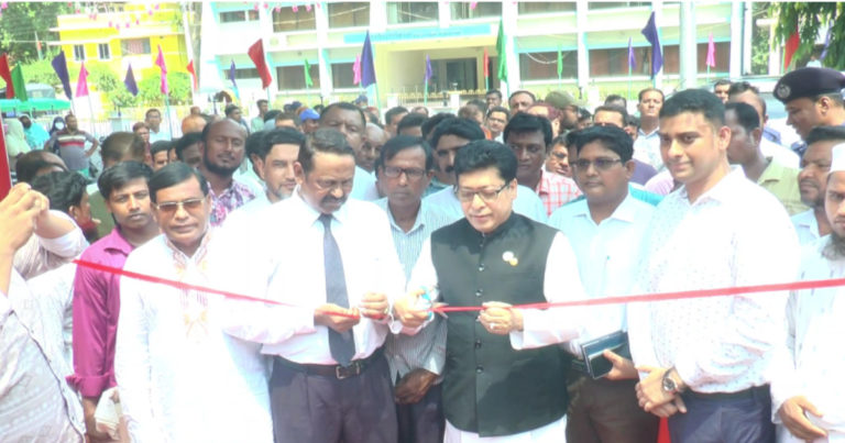 মেহেরপুরে জাতীয় স্থানীয় সরকার দিবস উদযাপিত