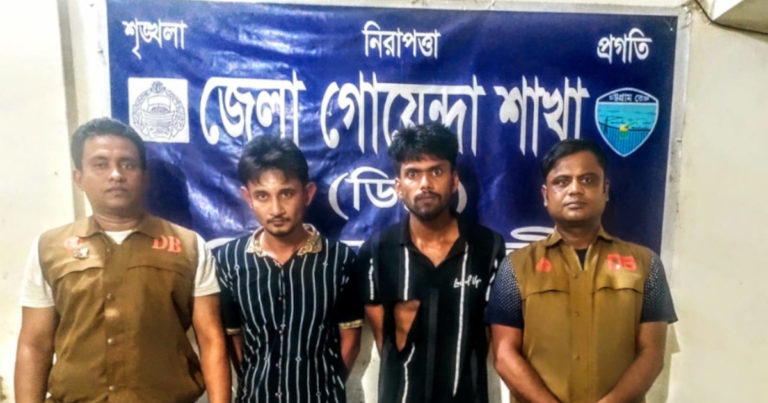 বেগমগঞ্জ থেকে অস্ত্রসহ দুই সন্ত্রাসী গ্রেপ্তার