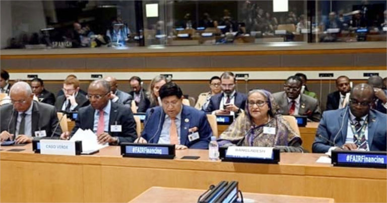 স্বাস্থ্যসেবা পৌঁছে দিতে উন্নয়ন অংশীদারদের প্রতি আহ্বান প্রধানমন্ত্রীর