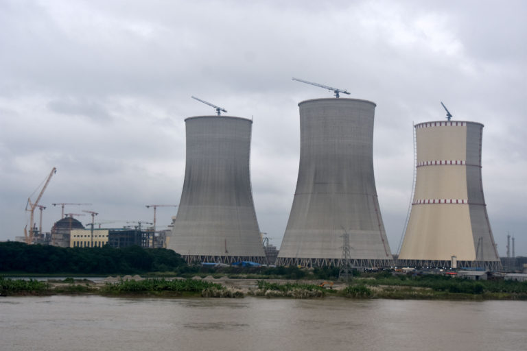 পারমাণবিক শক্তির যুগে বাংলাদেশ