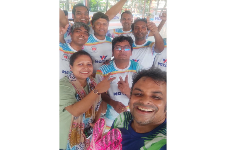 ‘ডিআরইউ-ওয়ালটন’ মিডিয়া কাপের সেমিফাইনালে দীপ্ত টিভি