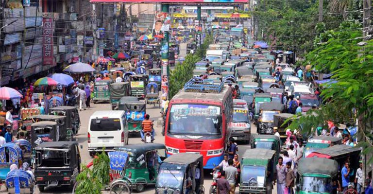 অতিরিক্ত যানবাহনে নাকাল ময়মনসিংহ