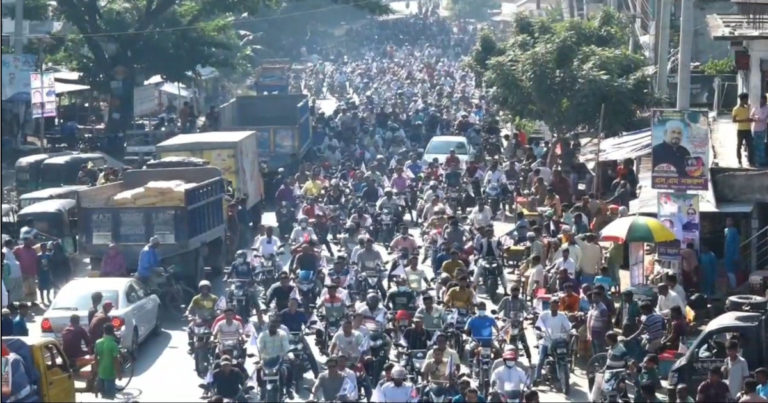 তিন হাজার মোটরসাইকেল নিয়ে উন্নয়ন শোভাযাত্রা