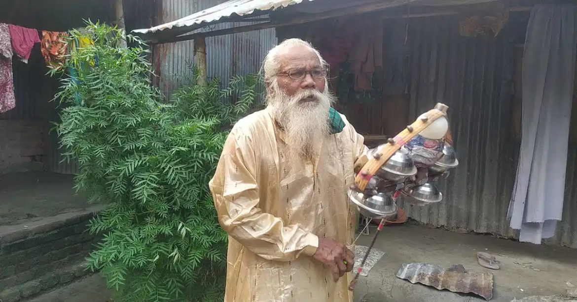 কুড়িগ্রামের কবি রাধাপদ রায়কে হামলাকারী প্রধান আসামী গ্রেপ্তার