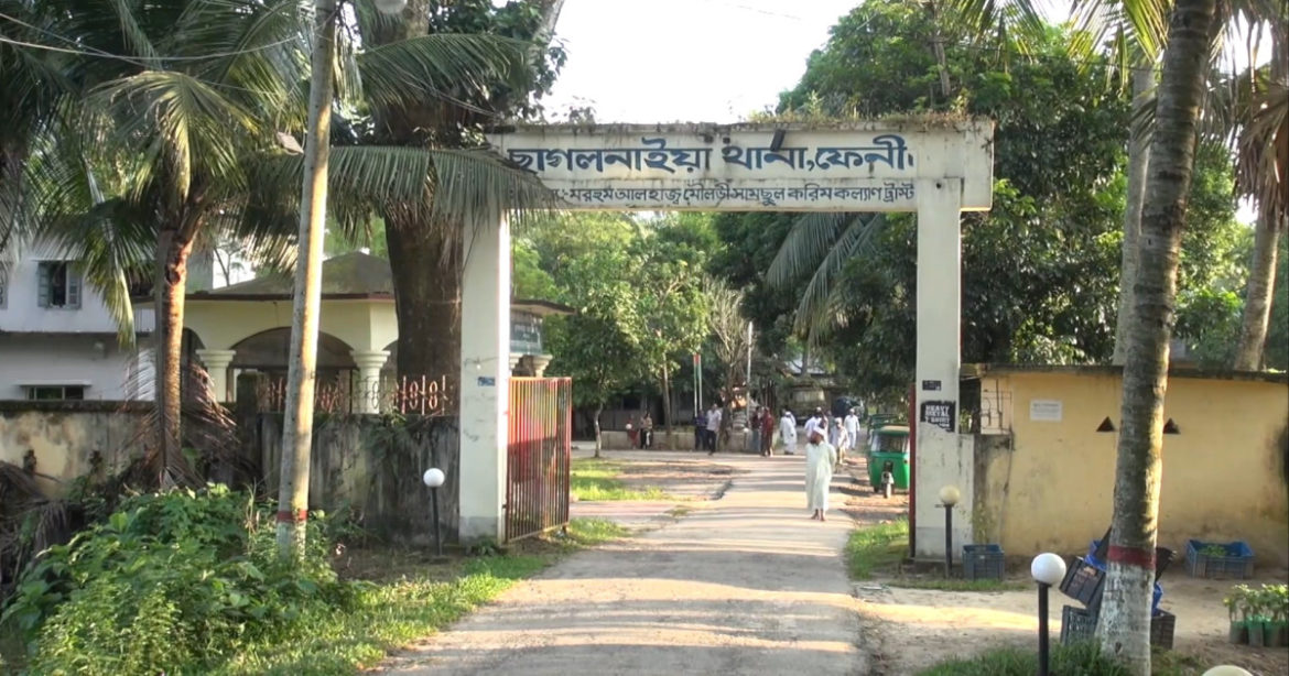 ট্যুরিস্ট-পুলিশ