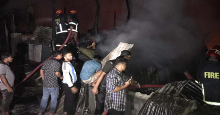 বাবুরহাটে লাগা আগুন নিয়ন্ত্রণে