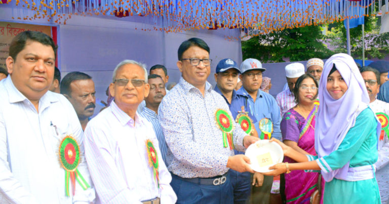 স্মার্ট বাংলাদেশ গড়ার স্বপ্ন আজকের শিক্ষার্থীরা অগ্রণির ভুমিকা