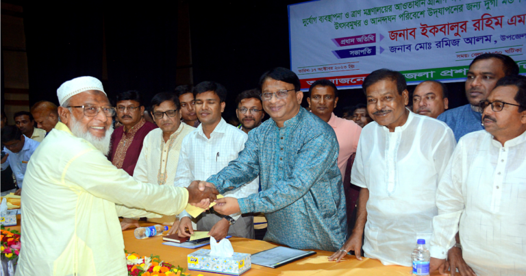আমেরিকা কোনদিন তত্ত্বাবধায়ক সরকারের কথা বলে নি : হুইপ ইকবালুর