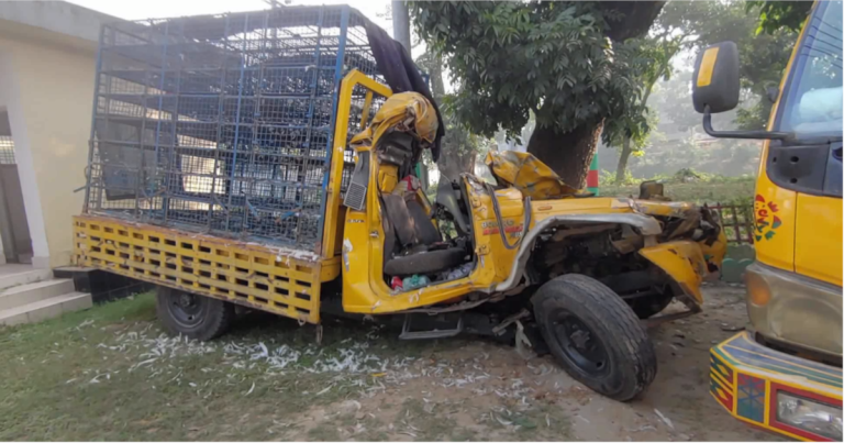 দিনাজপুরে ত্রিমুখী সংঘর্ষে নিহত ২