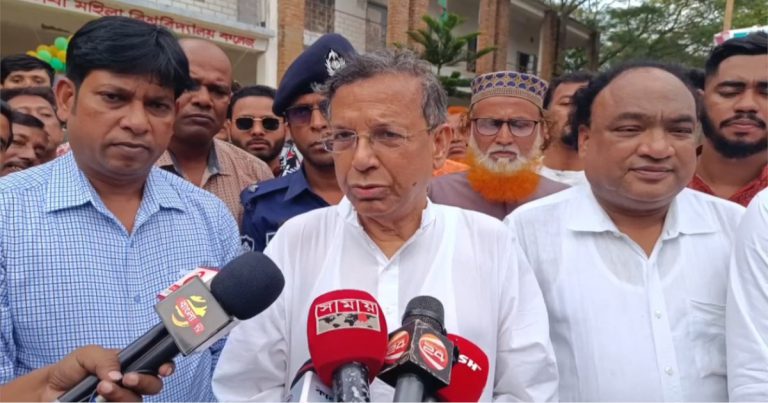 দেশের শান্তি রক্ষার দায়িত্বে সরকার সচেতন থাকবে: আইনমন্ত্রী