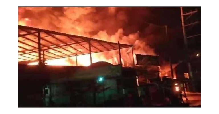 কালিয়াকৈরে কারখানায় আগুন