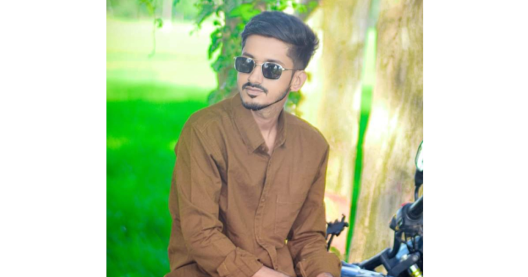 জয়পুরহাটে মাইক্রোবাস সংঘর্ষে নিহত ১