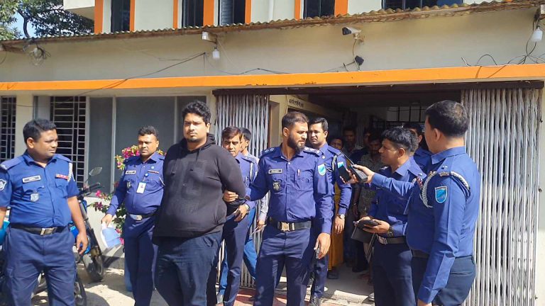 ধর্ষণ মামলার বাদীর ঝুলন্ত মরদেহ উদ্ধারের ঘটনায় একজন গ্রেফতার