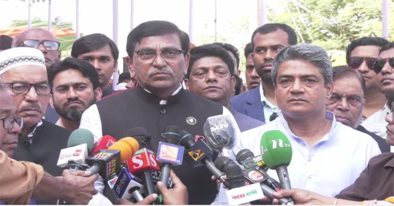 নির্বাচন যথাসময়েই হবে: হানিফ