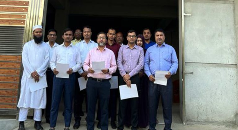 নওগাঁয় দুদকের প্রতিষ্ঠাবার্ষিকী পালন