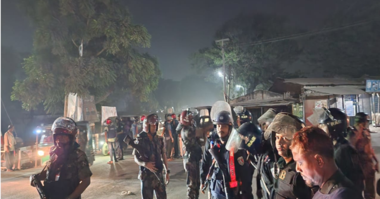 ঈশ্বরদীতে বিএনপি নেতার অফিস ভাংচুর