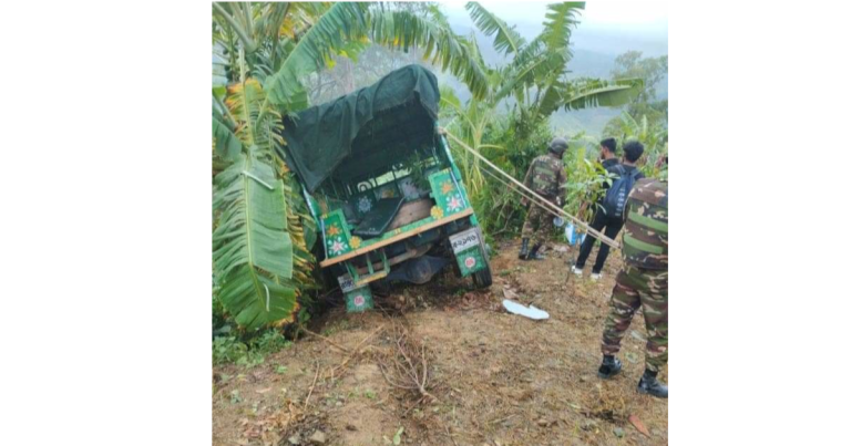 সাজেকে চাঁদের গাড়ি ব্রেকফেল, আহত ৫
