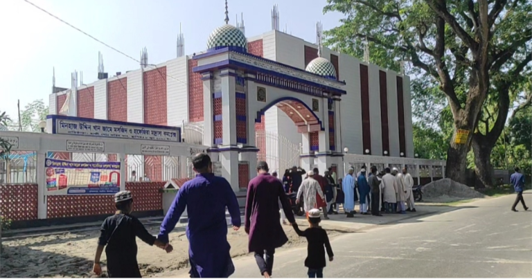 করটিয়ায় দৃষ্টিনন্দন মসজিদ উদ্বোধন