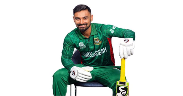 দিল্লি ফিরেছেন লিটন