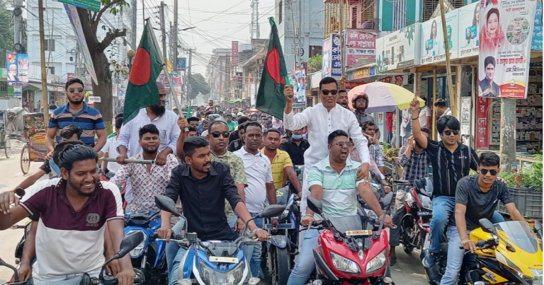 সিরাজগঞ্জে অবরোধ প্রতিরোধে আ’লীগের মোটরসাইকেল শোডাউন