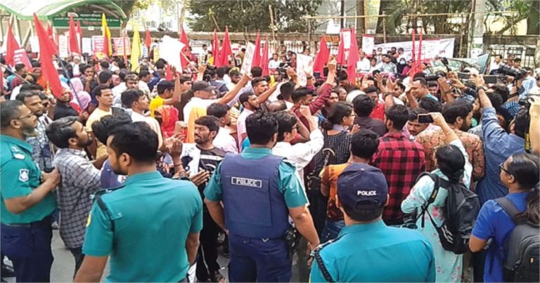 শ্রমিক অসন্তোষ, ১২ মামলায় আসামি ৩ হাজার