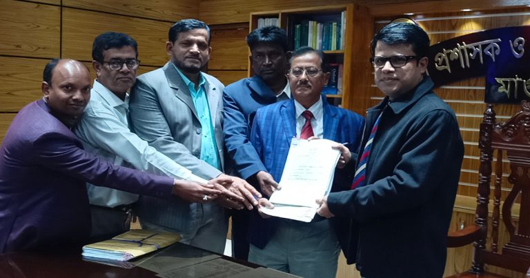 মাগুরায় প্রথম মনোনয়ন জমা দিলেন বাংলাদেশ কংগ্রেসের চেয়ারম্যান
