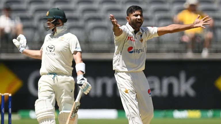 টিভিতে আজকের খেলা