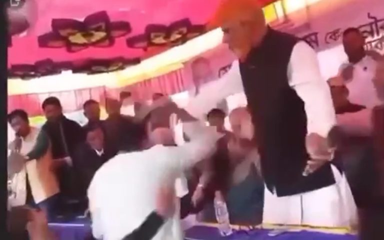 নৌকার প্রার্থী এমপি মোরশেদকে মঞ্চে জুতাপেটা