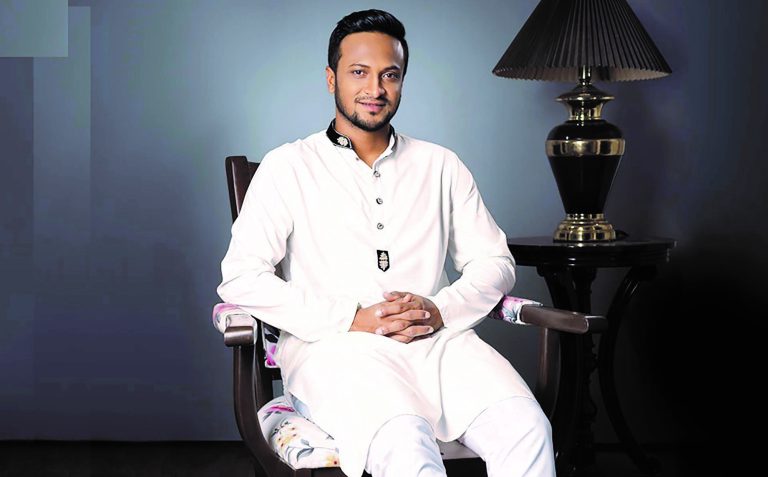 সাকিবের বার্ষিক আয় ‘সাড়ে ৫ কোটি’ টাকা