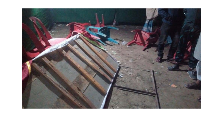 ঝিনাইদহে স্বতন্ত্র প্রার্থীর নির্বাচনী অফিসে ভাংচুর, আহত ৪
