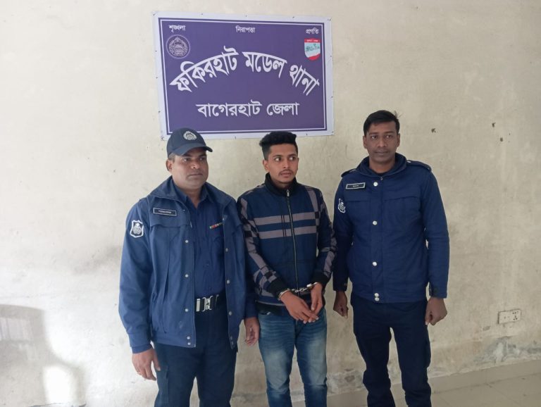 দুই তরুনীকে পালাক্রমে ধর্ষণ, ছাত্রলীগের সভাপতি গ্রেপ্তার