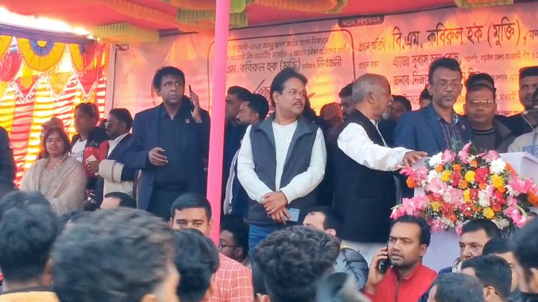 ‘লন্ডনে বসে আয়েশি জীবন-যাপন করছে তারেক জিয়া’