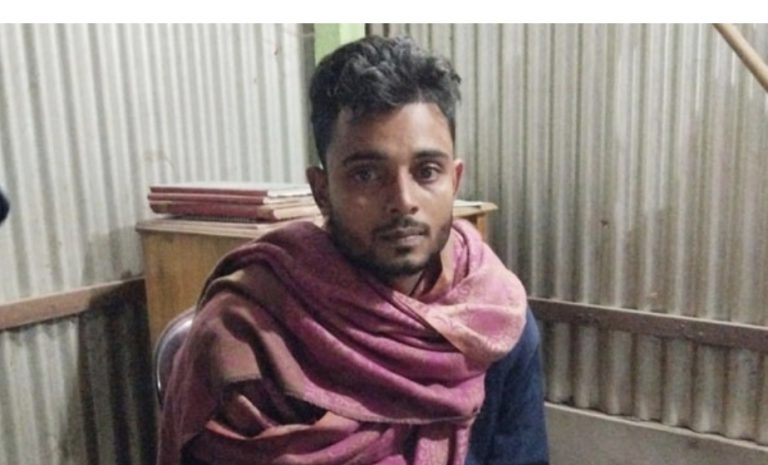 চোরের অনুশোচনা, ফেরত দিলেন চুরির ফোন