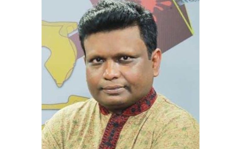 বাঘায় নাট্য পরিচালক শিমুল সরকারের উপর আবারও সন্ত্রাসী হামলা