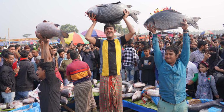 গাজীপুরে হয়ে গেল ঐতিহ্যবাহী ‘জামাই মেলা’