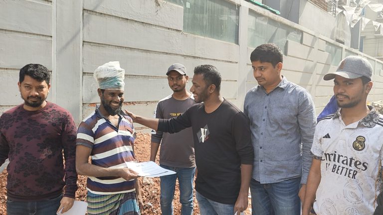 রাজধানীতে ছাত্রদলের জনসংযোগ ও লিফলেট বিতরণ