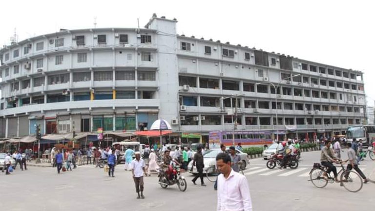 গুলশান শপিং সেন্টার গুড়িয়ে দেওয়ার আদেশ বহাল